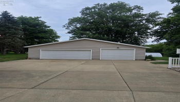 2049 Whittaker Drive, Fremont, 43420, 3 Bedrooms Bedrooms, ,2 BathroomsBathrooms,Residential,For Sale,Whittaker,20262881