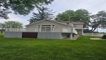 2049 Whittaker Drive, Fremont, 43420, 3 Bedrooms Bedrooms, ,2 BathroomsBathrooms,Residential,For Sale,Whittaker,20262881