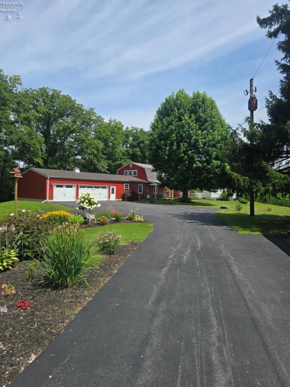 201 County Road 198, Fremont, 43420, 4 Bedrooms Bedrooms, ,2 BathroomsBathrooms,Residential,For Sale,County Road 198,20262891