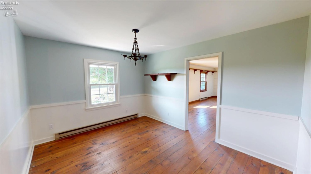 201 County Road 198, Fremont, 43420, 4 Bedrooms Bedrooms, ,2 BathroomsBathrooms,Residential,For Sale,County Road 198,20262891