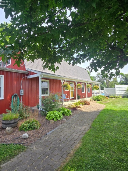 201 County Road 198, Fremont, 43420, 4 Bedrooms Bedrooms, ,2 BathroomsBathrooms,Residential,For Sale,County Road 198,20262891