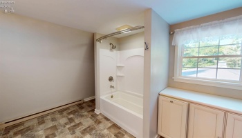 201 County Road 198, Fremont, 43420, 4 Bedrooms Bedrooms, ,2 BathroomsBathrooms,Residential,For Sale,County Road 198,20262891