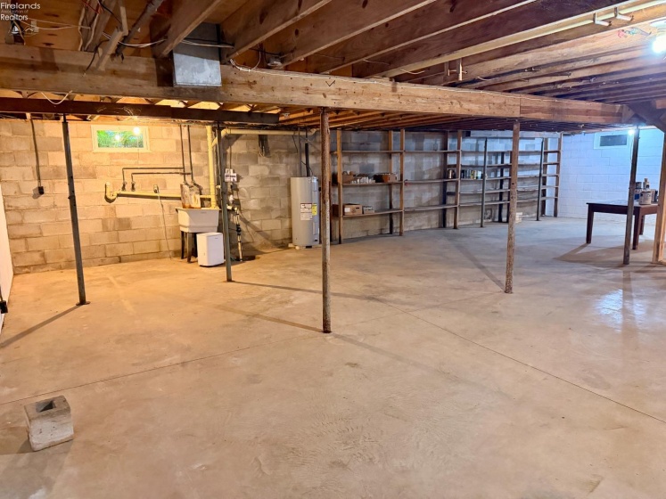 201 County Road 198, Fremont, 43420, 4 Bedrooms Bedrooms, ,2 BathroomsBathrooms,Residential,For Sale,County Road 198,20262891
