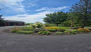 201 County Road 198, Fremont, 43420, 4 Bedrooms Bedrooms, ,2 BathroomsBathrooms,Residential,For Sale,County Road 198,20262891
