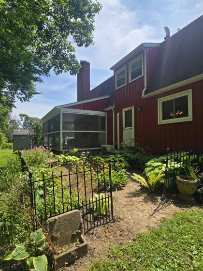 201 County Road 198, Fremont, 43420, 4 Bedrooms Bedrooms, ,2 BathroomsBathrooms,Residential,For Sale,County Road 198,20262891