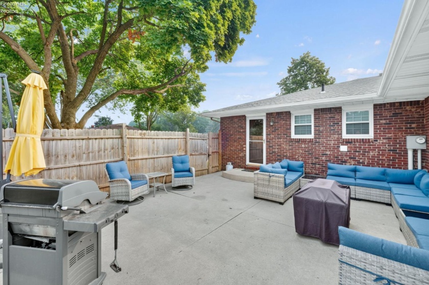 749 Riverside Drive, Woodville, 43469, 5 Bedrooms Bedrooms, ,3 BathroomsBathrooms,Residential,For Sale,Riverside,20263007