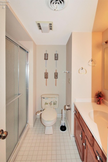 1909 Harbor Road, Port Clinton, 43452, 3 Bedrooms Bedrooms, ,3 BathroomsBathrooms,Residential,For Sale,Harbor,20263016