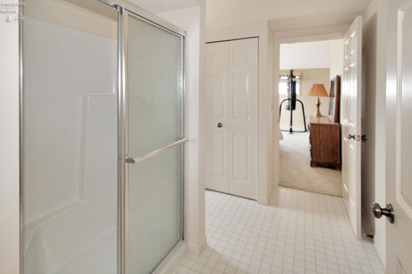 1909 Harbor Road, Port Clinton, 43452, 3 Bedrooms Bedrooms, ,3 BathroomsBathrooms,Residential,For Sale,Harbor,20263016