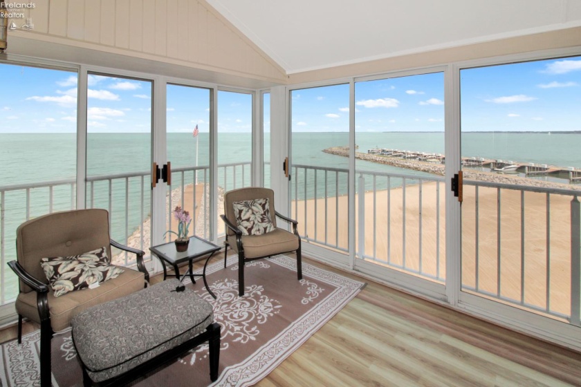 1909 Harbor Road, Port Clinton, 43452, 3 Bedrooms Bedrooms, ,3 BathroomsBathrooms,Residential,For Sale,Harbor,20263016