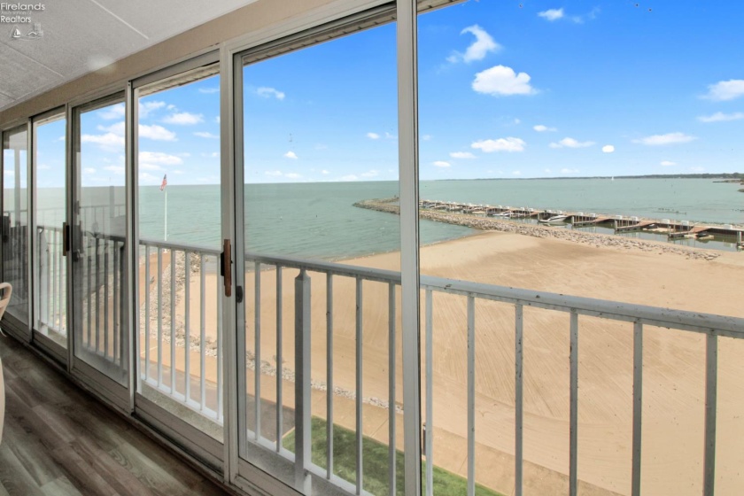 1909 Harbor Road, Port Clinton, 43452, 3 Bedrooms Bedrooms, ,3 BathroomsBathrooms,Residential,For Sale,Harbor,20263016