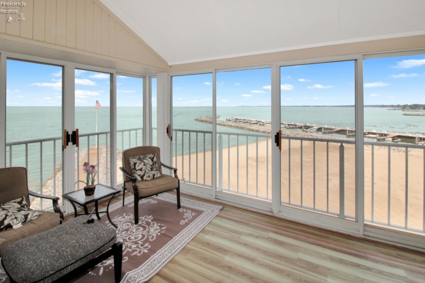 1909 Harbor Road, Port Clinton, 43452, 3 Bedrooms Bedrooms, ,3 BathroomsBathrooms,Residential,For Sale,Harbor,20263016