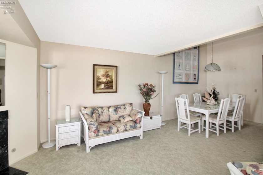 1909 Harbor Road, Port Clinton, 43452, 3 Bedrooms Bedrooms, ,3 BathroomsBathrooms,Residential,For Sale,Harbor,20263016