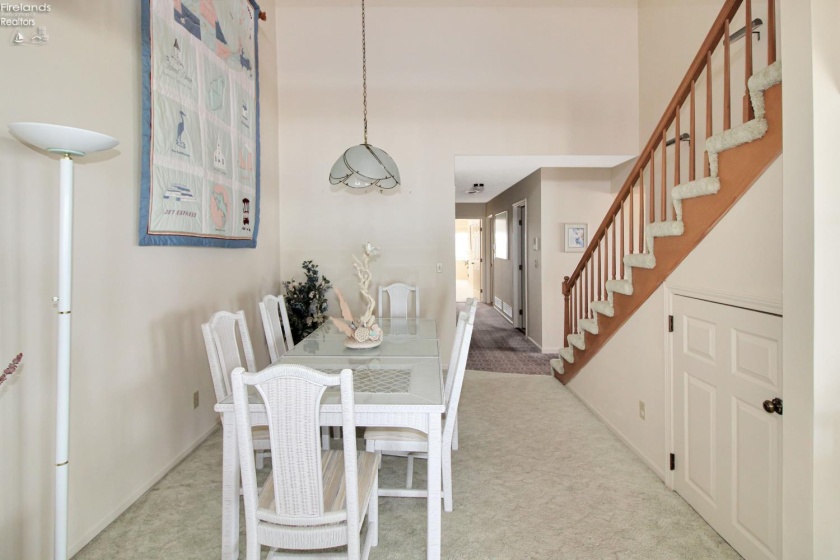 1909 Harbor Road, Port Clinton, 43452, 3 Bedrooms Bedrooms, ,3 BathroomsBathrooms,Residential,For Sale,Harbor,20263016