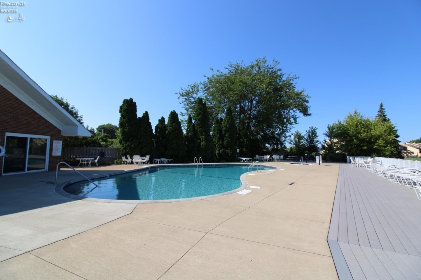 1909 Harbor Road, Port Clinton, 43452, 3 Bedrooms Bedrooms, ,3 BathroomsBathrooms,Residential,For Sale,Harbor,20263016