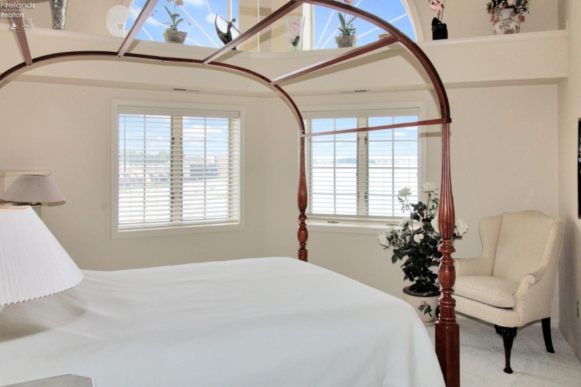1909 Harbor Road, Port Clinton, 43452, 3 Bedrooms Bedrooms, ,3 BathroomsBathrooms,Residential,For Sale,Harbor,20263016