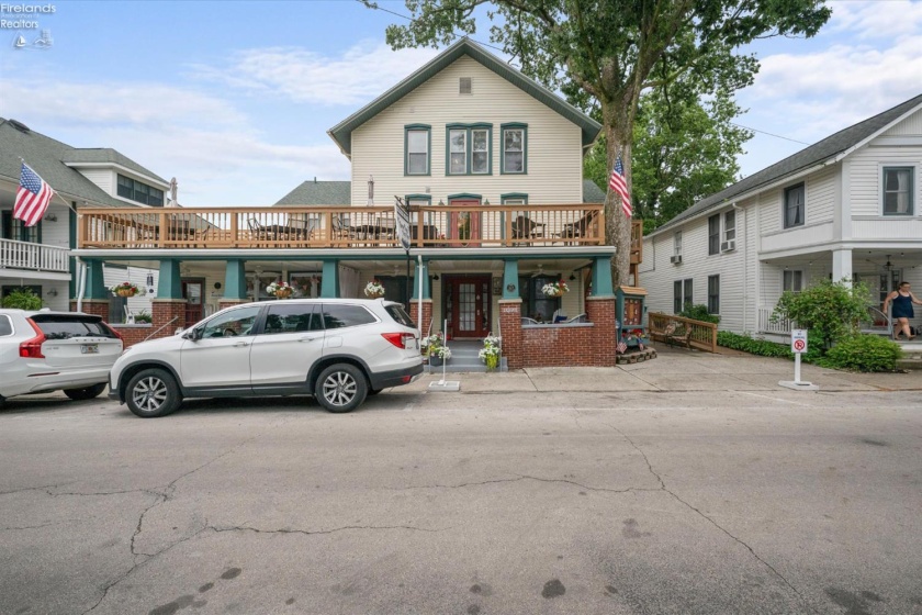 317 Maple Avenue, Lakeside, 43440, 2 Bedrooms Bedrooms, ,1 BathroomBathrooms,Residential,For Sale,Maple,20263025