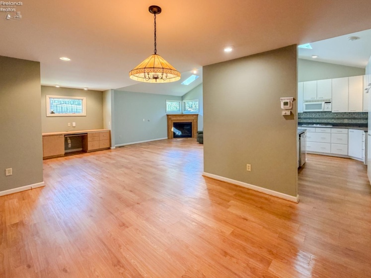1107 Columbia Avenue, Port Clinton, 43452, 3 Bedrooms Bedrooms, ,2 BathroomsBathrooms,Residential,For Sale,Columbia,20262955