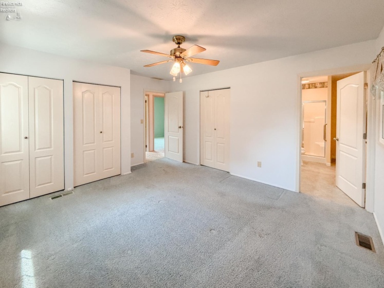 1107 Columbia Avenue, Port Clinton, 43452, 3 Bedrooms Bedrooms, ,2 BathroomsBathrooms,Residential,For Sale,Columbia,20262955
