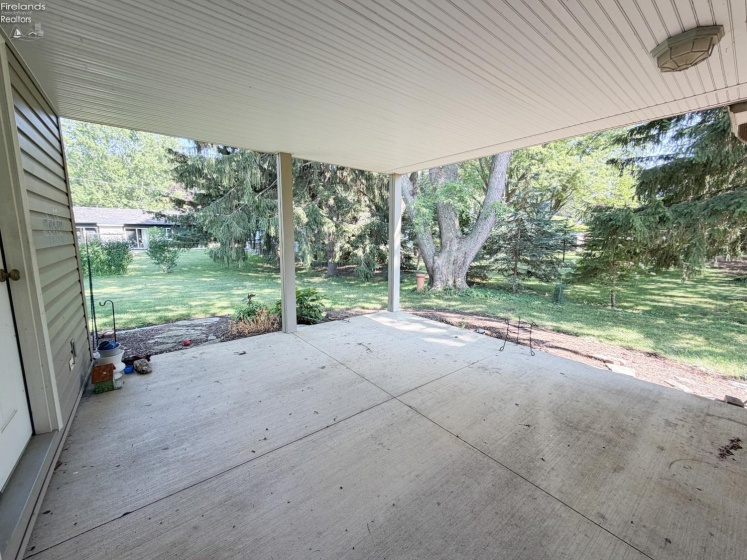 1107 Columbia Avenue, Port Clinton, 43452, 3 Bedrooms Bedrooms, ,2 BathroomsBathrooms,Residential,For Sale,Columbia,20262955