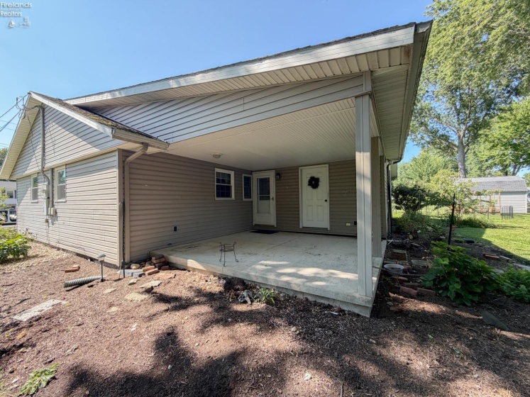 1107 Columbia Avenue, Port Clinton, 43452, 3 Bedrooms Bedrooms, ,2 BathroomsBathrooms,Residential,For Sale,Columbia,20262955