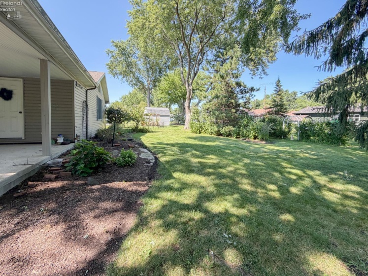 1107 Columbia Avenue, Port Clinton, 43452, 3 Bedrooms Bedrooms, ,2 BathroomsBathrooms,Residential,For Sale,Columbia,20262955