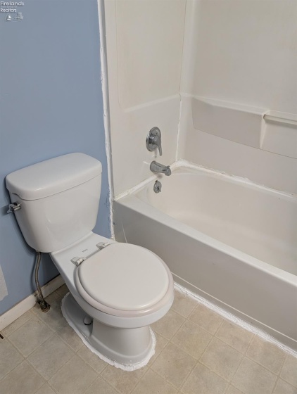 215 Perry Street, Tiffin, 44818, 4 Bedrooms Bedrooms, ,1 BathroomBathrooms,Residential,For Sale,Perry,20263030