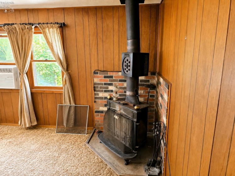 9639 Willow Lane, Huron, 44839, 2 Bedrooms Bedrooms, ,1 BathroomBathrooms,Residential,For Sale,Willow,20263036