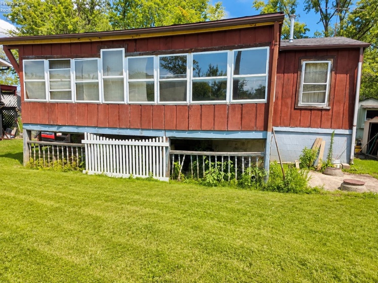 9639 Willow Lane, Huron, 44839, 2 Bedrooms Bedrooms, ,1 BathroomBathrooms,Residential,For Sale,Willow,20263036