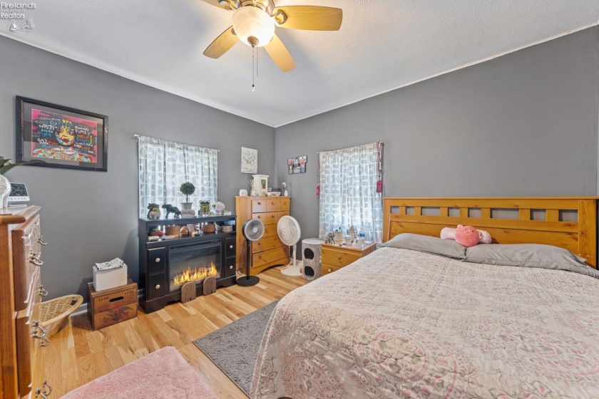 204 Bellevue Avenue, Sandusky, 44870, 3 Bedrooms Bedrooms, ,1 BathroomBathrooms,Residential,For Sale,Bellevue,20263037