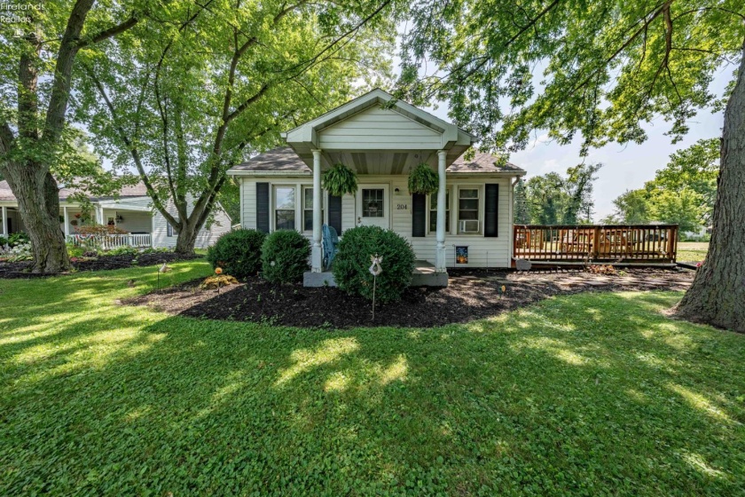 204 Bellevue Avenue, Sandusky, 44870, 3 Bedrooms Bedrooms, ,1 BathroomBathrooms,Residential,For Sale,Bellevue,20263037