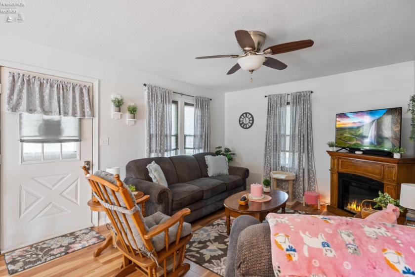 204 Bellevue Avenue, Sandusky, 44870, 3 Bedrooms Bedrooms, ,1 BathroomBathrooms,Residential,For Sale,Bellevue,20263037