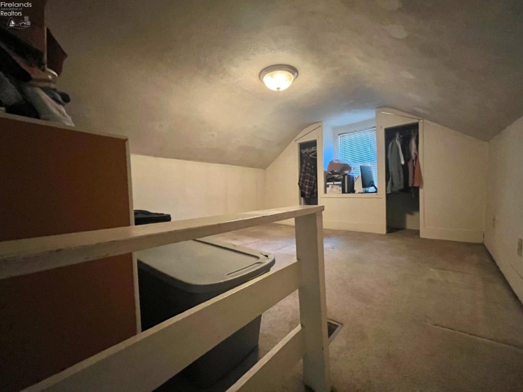 199 Circular Street, Tiffin, 44883, 2 Bedrooms Bedrooms, ,1 BathroomBathrooms,Residential,For Sale,Circular,20263038