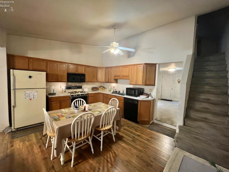 199 Circular Street, Tiffin, 44883, 2 Bedrooms Bedrooms, ,1 BathroomBathrooms,Residential,For Sale,Circular,20263038