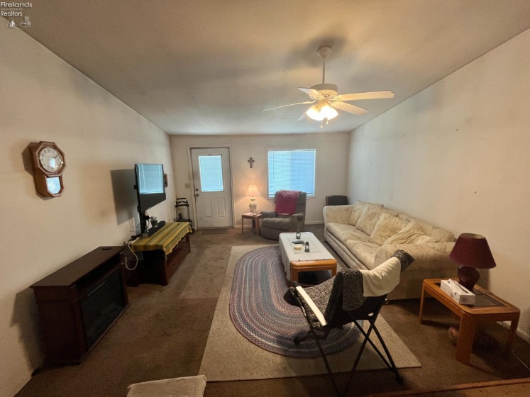 199 Circular Street, Tiffin, 44883, 2 Bedrooms Bedrooms, ,1 BathroomBathrooms,Residential,For Sale,Circular,20263038