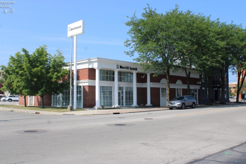 127 Main Cross Street, Findlay, 45840, ,Commercial,For Sale,Main Cross,20263045