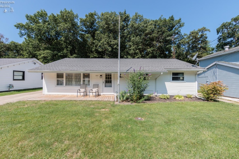 582 Highbridge Road, Vermilion, 44089, 3 Bedrooms Bedrooms, ,2 BathroomsBathrooms,Residential,For Sale,Highbridge,20263015