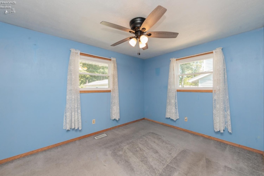 582 Highbridge Road, Vermilion, 44089, 3 Bedrooms Bedrooms, ,2 BathroomsBathrooms,Residential,For Sale,Highbridge,20263015