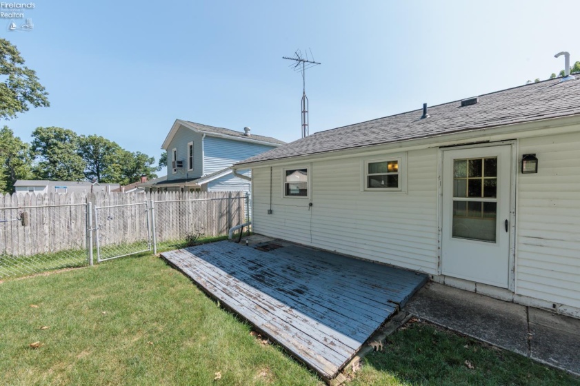 582 Highbridge Road, Vermilion, 44089, 3 Bedrooms Bedrooms, ,2 BathroomsBathrooms,Residential,For Sale,Highbridge,20263015