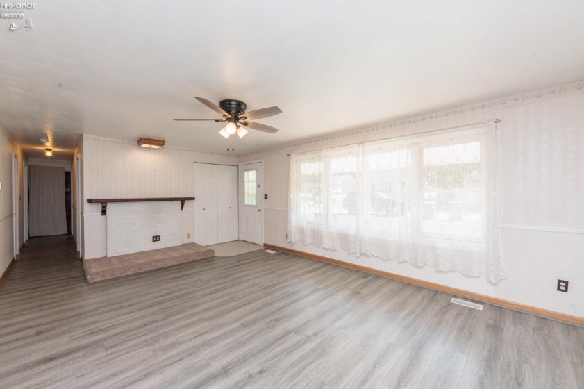 582 Highbridge Road, Vermilion, 44089, 3 Bedrooms Bedrooms, ,2 BathroomsBathrooms,Residential,For Sale,Highbridge,20263015