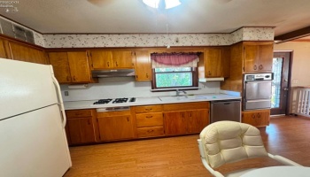 1027 Tiffin Avenue, Sandusky, 44870, 3 Bedrooms Bedrooms, ,1 BathroomBathrooms,Residential,For Sale,Tiffin,20263024 1027 Tiffin Avenue, Sandusky, 44870, 3 Bedrooms Bedrooms, ,1 BathroomBathrooms,Residential,For Sale,Tiffin,20263024