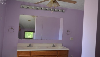 419 Barker Street, Wellington, 44090, 4 Bedrooms Bedrooms, ,2 BathroomsBathrooms,Residential,For Sale,Barker,20263041