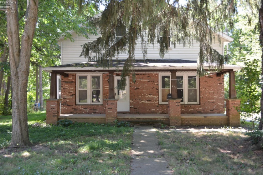 419 Barker Street, Wellington, 44090, 4 Bedrooms Bedrooms, ,2 BathroomsBathrooms,Residential,For Sale,Barker,20263041