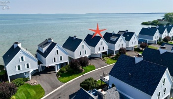 1615 Waters Edge Drive, Port Clinton, 43452, 3 Bedrooms Bedrooms, ,3 BathroomsBathrooms,Residential,For Sale,Waters Edge,20263048