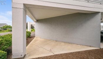 1615 Waters Edge Drive, Port Clinton, 43452, 3 Bedrooms Bedrooms, ,3 BathroomsBathrooms,Residential,For Sale,Waters Edge,20263048