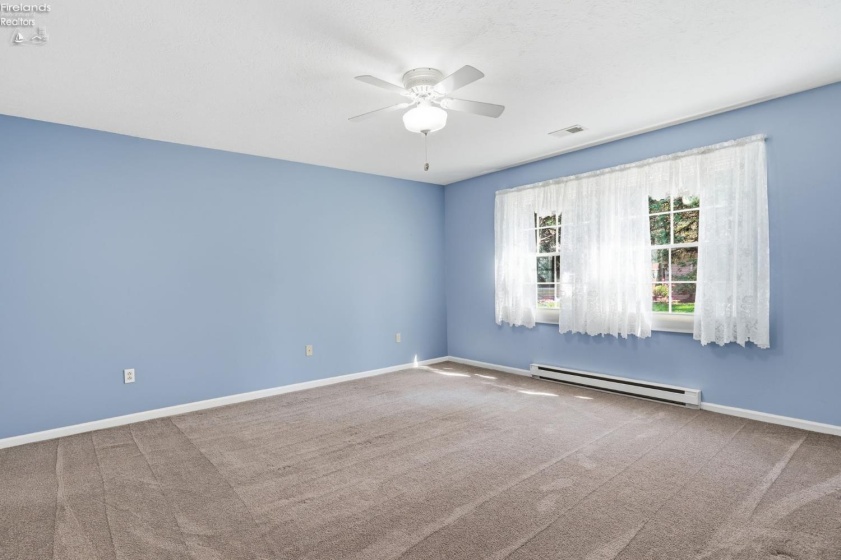 218 Lisa Ann Drive, Huron, 44839, 3 Bedrooms Bedrooms, ,2 BathroomsBathrooms,Residential,For Sale,Lisa Ann,20262949