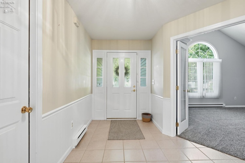 218 Lisa Ann Drive, Huron, 44839, 3 Bedrooms Bedrooms, ,2 BathroomsBathrooms,Residential,For Sale,Lisa Ann,20262949