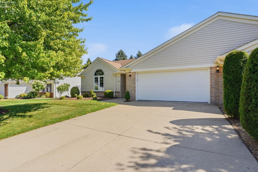 218 Lisa Ann Drive, Huron, 44839, 3 Bedrooms Bedrooms, ,2 BathroomsBathrooms,Residential,For Sale,Lisa Ann,20262949