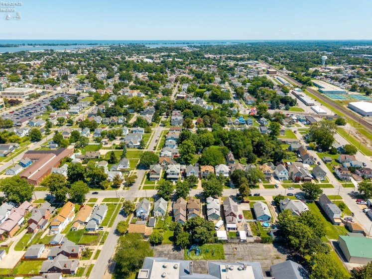 1511 Central Avenue, Sandusky, 44870, 4 Bedrooms Bedrooms, ,2 BathroomsBathrooms,Residential,For Sale,Central,20263017