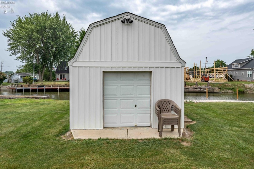 3125 Canal Road, Port Clinton, 43452, 2 Bedrooms Bedrooms, ,1 BathroomBathrooms,Residential,For Sale,Canal,20262984