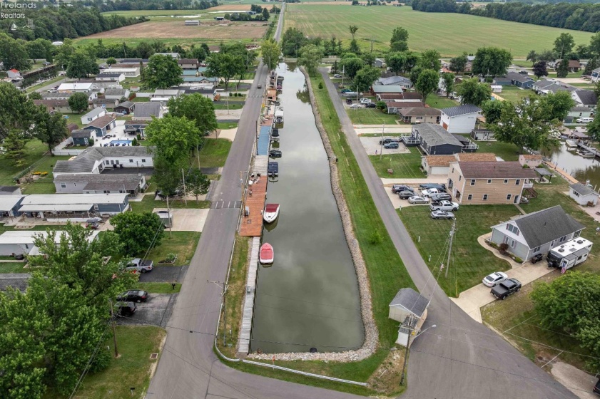 3125 Canal Road, Port Clinton, 43452, 2 Bedrooms Bedrooms, ,1 BathroomBathrooms,Residential,For Sale,Canal,20262984